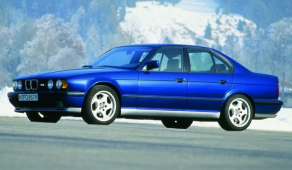 1992 BMW M5 (E34)