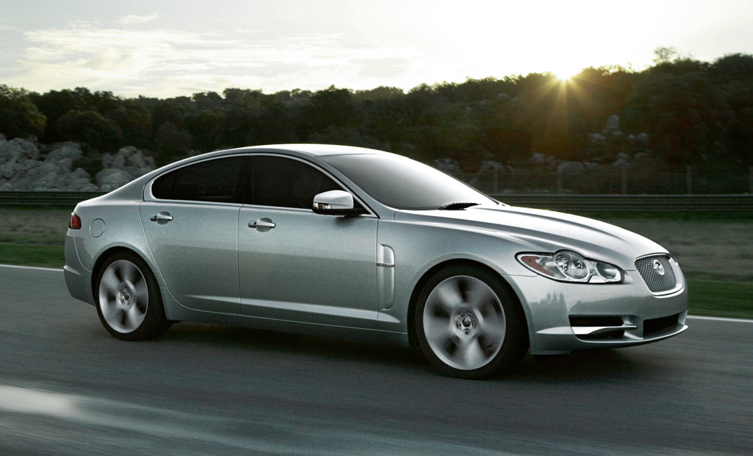 Photo N 4 JAGUAR XF 4 2 V8 SC SuperCharged RSIAUTO