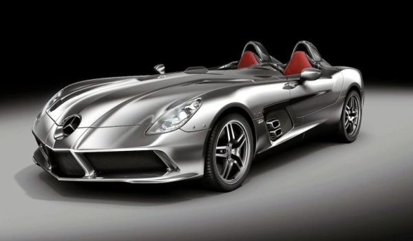 Plus de photo de la MERCEDES SLR Stirling Moss