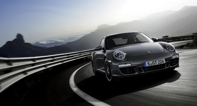 Plus de photo de la PORSCHE 911 Carrera 4 GTS PDK