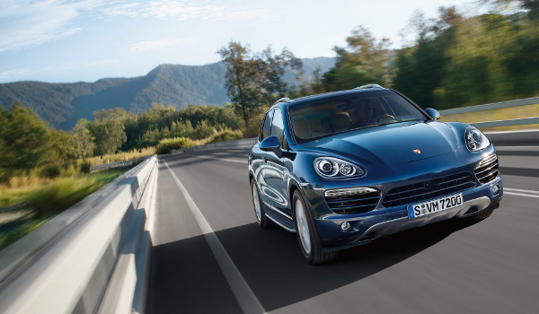 Plus de photo de la PORSCHE Cayenne Diesel (958)