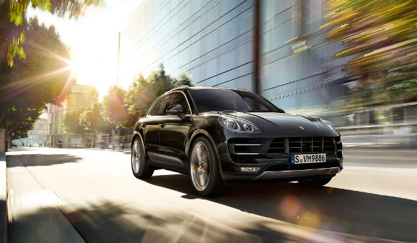 Plus de photo de la PORSCHE Macan turbo